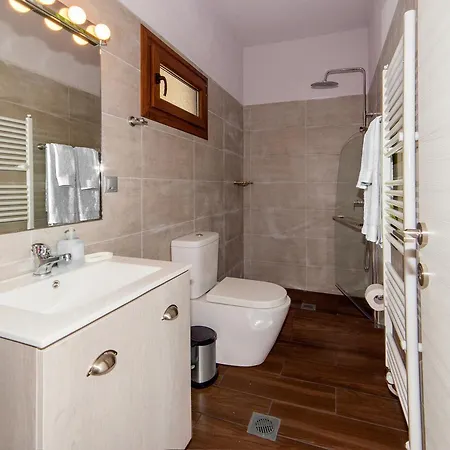 Aeriko Amazing Sea View Villa *